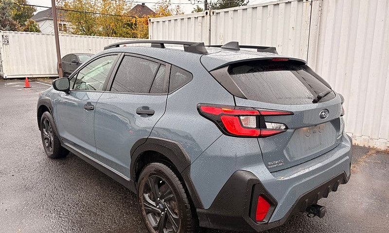 2024 Subaru Crosstre...