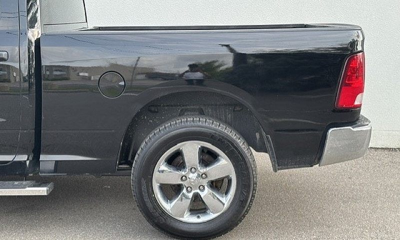 2019 Ram 1500 Classi...