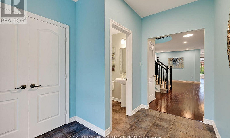816 Azure Street Ott...