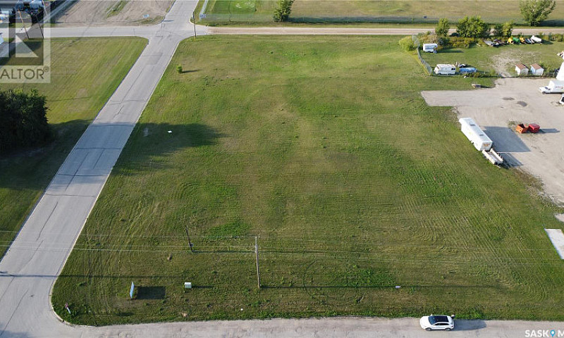 701 Nipawin Road E N...