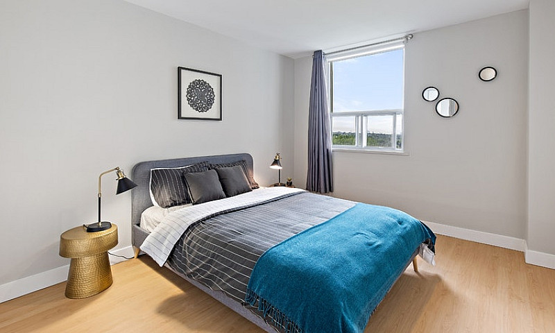 2 Bedroom  Apartment...