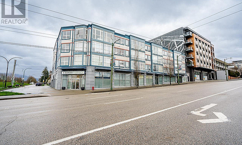 303 3423 E Hastings ...