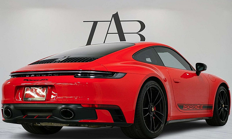 2022 Porsche 911 Gts...