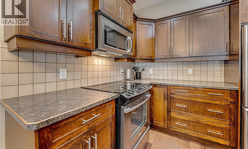 3606 25 Avenue Unit#...