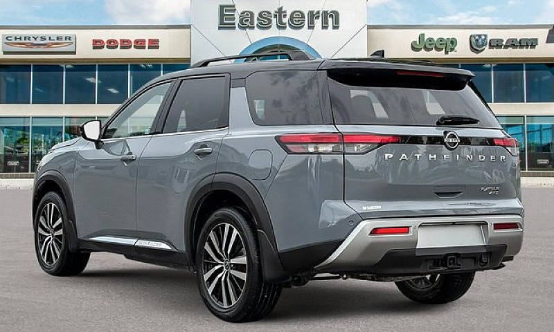 2023 Nissan Pathfind...