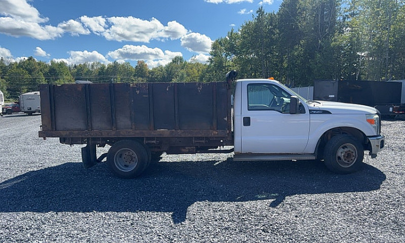 2011 Ford F-350 Supe...