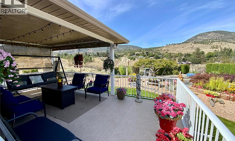 437 Ridge Road Penti...