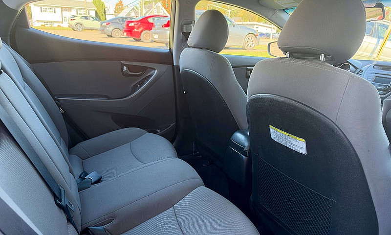 2016 Hyundai Elantra...