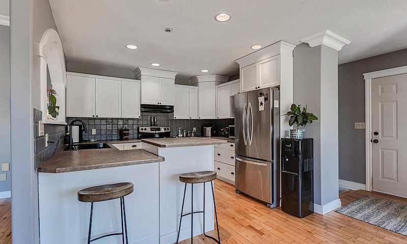 Custom Built 1495 Sq...