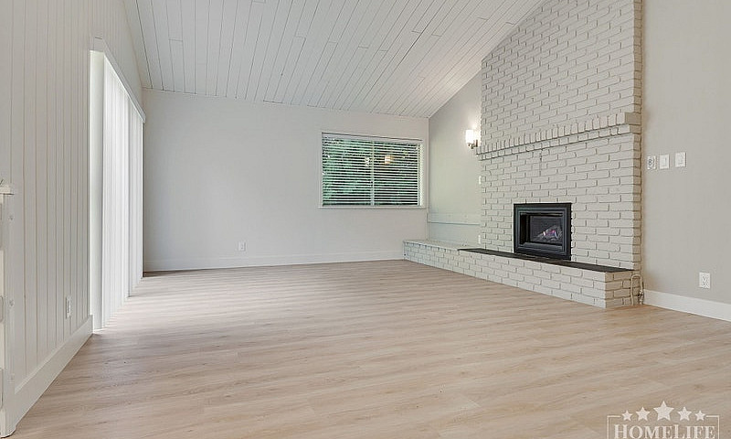 Spacious 3-Bedroom +...