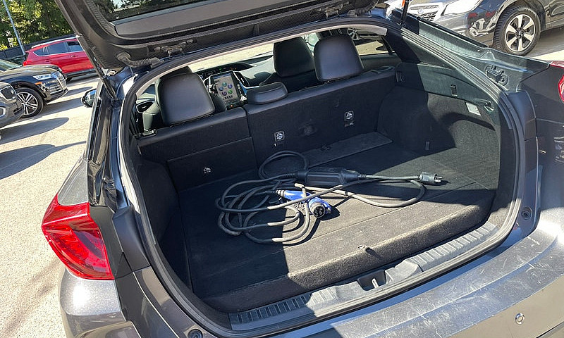 2020 Toyota Prius Pr...