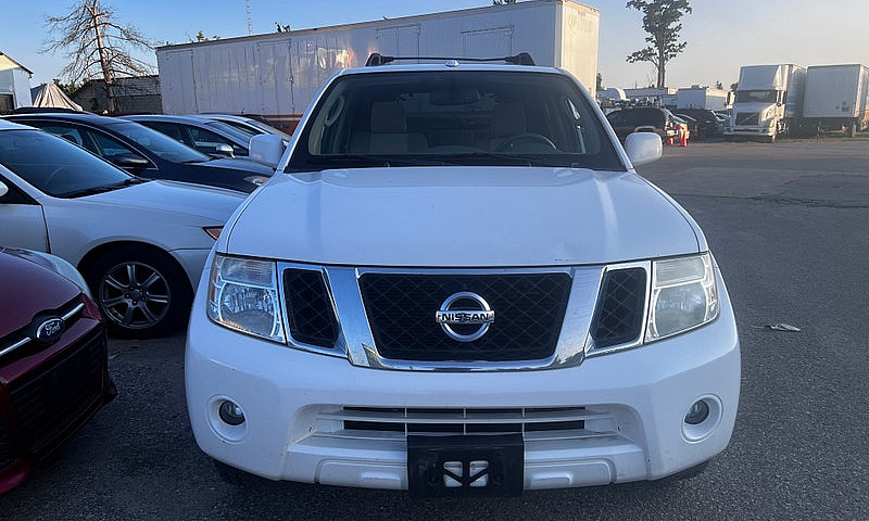 2010 Nissan Pathfind...
