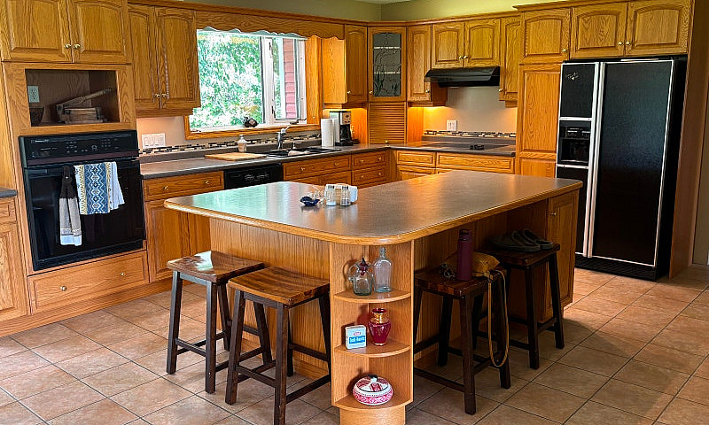 Open House Sun. 1-4 ...