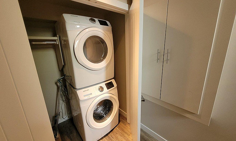 1 Bed & 1 Bath Basem...