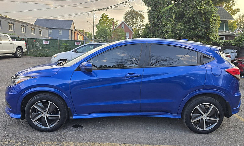 2022 Honda Hr-V Tour...
