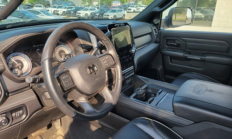 2022 Ram 3500 Limite...