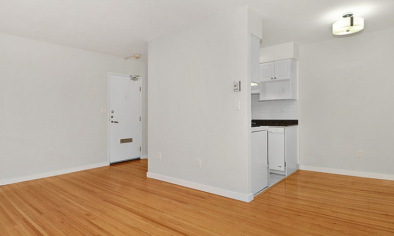 Emerald Terrace - 1 ...