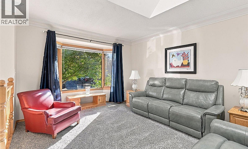 117 420 Heritage Cre...