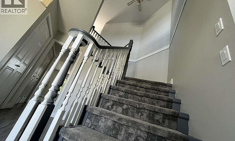 877 Springside Court...