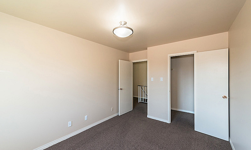 3 Bedroom Townhouse ...