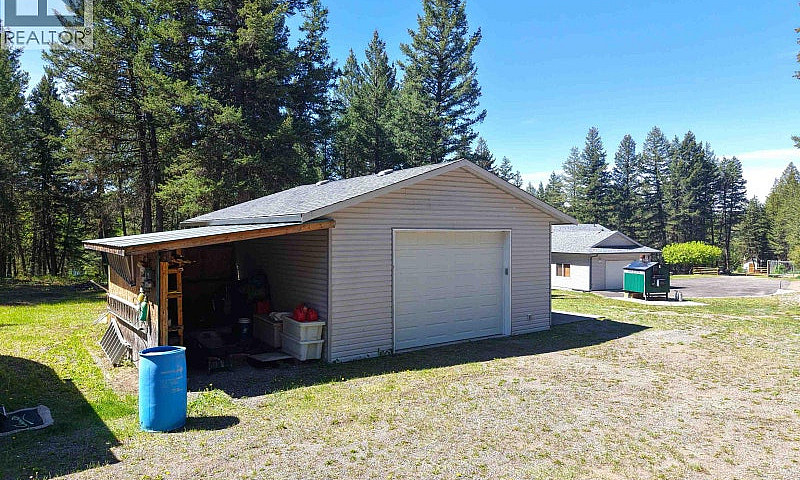 3629 S Cariboo 97 Hi...