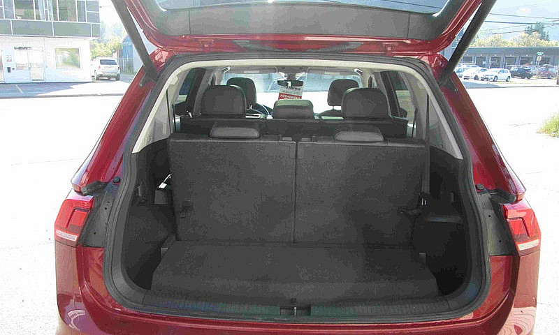 2018 Volkswagen Tigu...