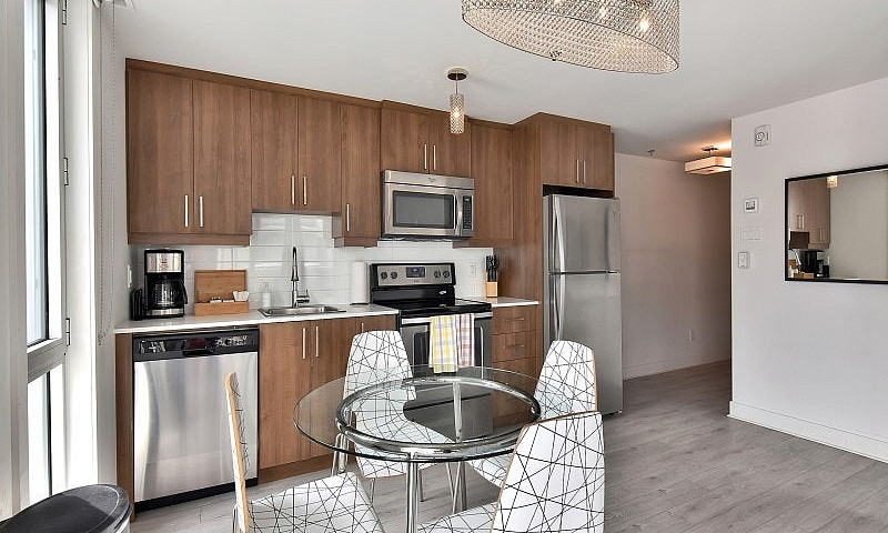 4 1/2 Condo Apartmen...