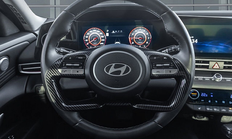 2025 Hyundai Elantra...