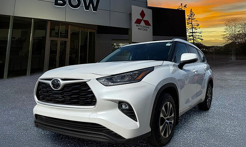 2022 Toyota Highland...