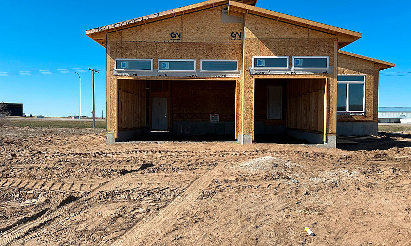 Pilot Butte- New Bun...