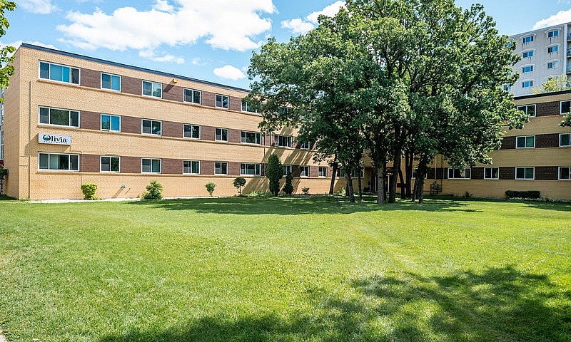 220 Fernwood Ave- Ol...