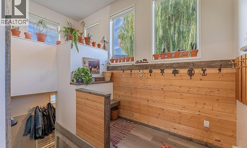 855 Fish Lake Road S...
