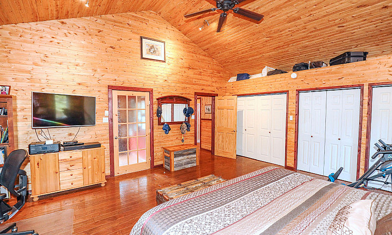Beautiful Home/Cabin...