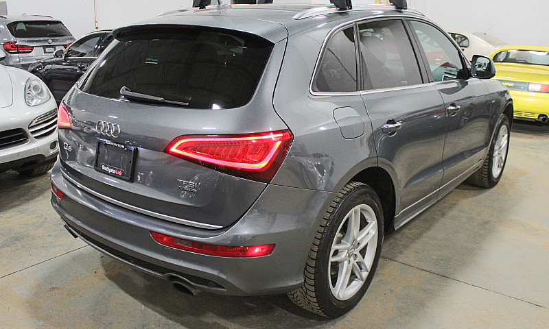 2015 Audi Q5 Quattro...