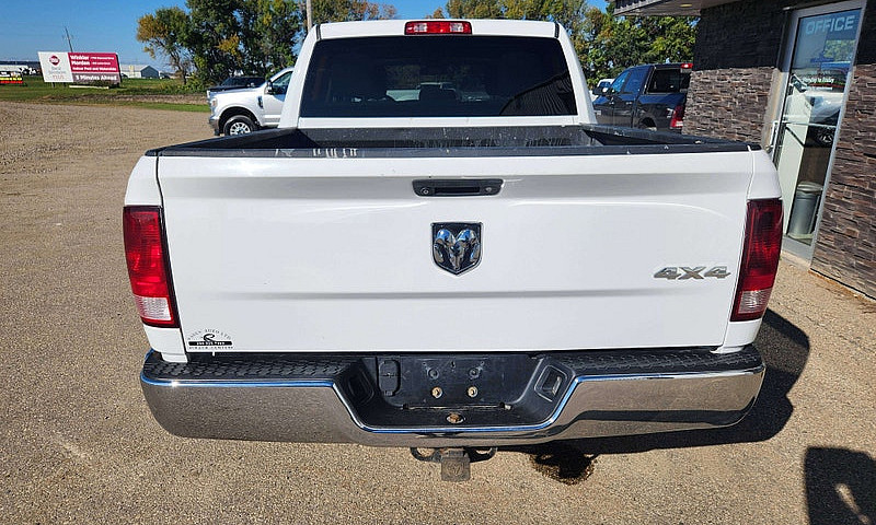 2017 Ram 1500 Crew C...