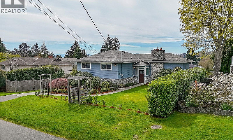 3960 Cherrilee Cres ...