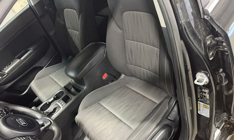 2019 Kia Sportage...