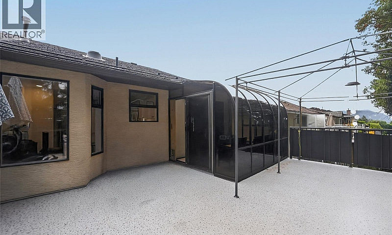 5334 Georgiaview Cre...