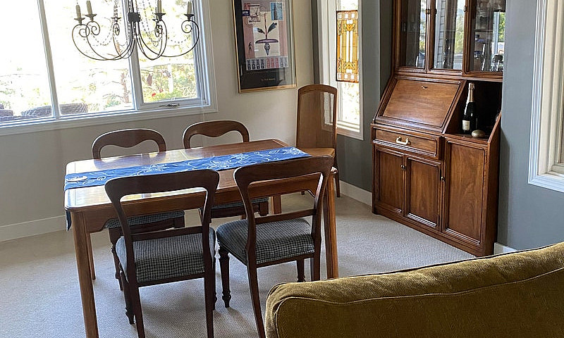 Beautiful  4 Bed Hou...
