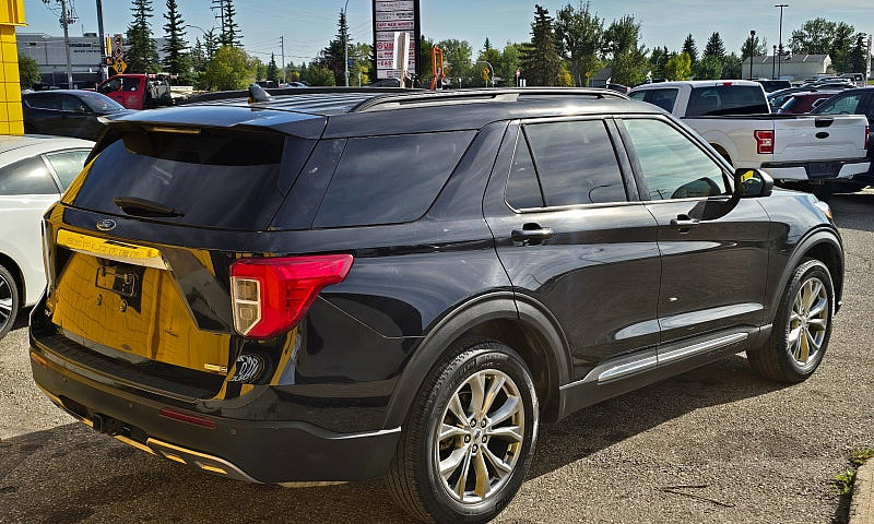 2020 Ford Explorer X...