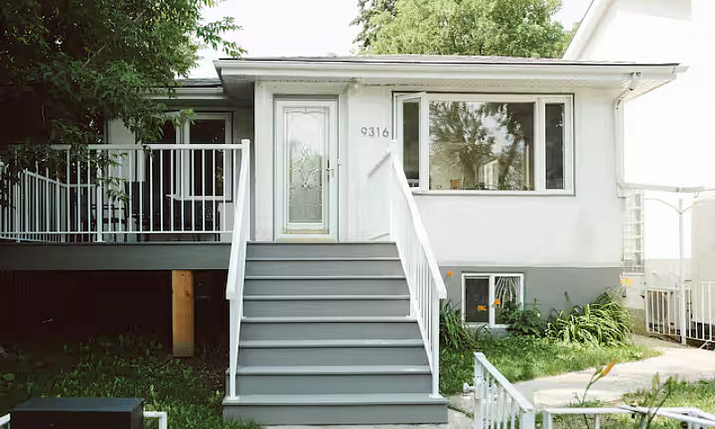 3-Bedroom, 2-Bathroo...