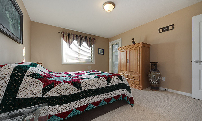 Beautiful Condo In S...