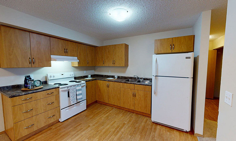 2 Bed X 1 Bath Apart...