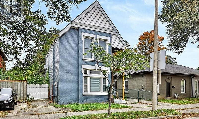 276 Dalhousie Street...