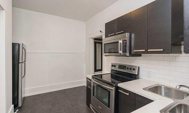Condo For Sale #11-1...