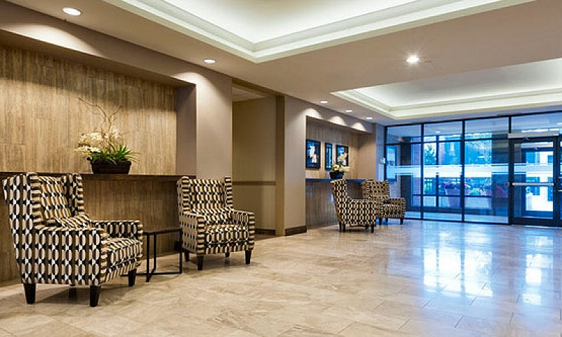 Westq - 2 Bedroom Ap...