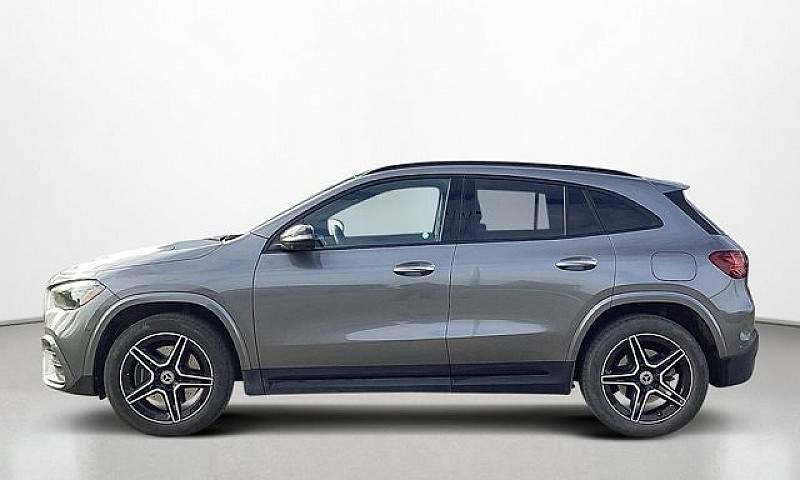 2025 Mercedes-Benz G...