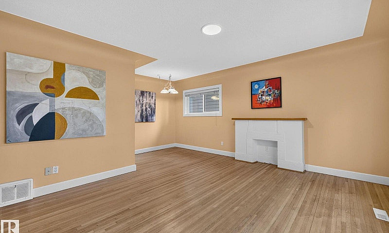 6261 112A St Nw Edmo...