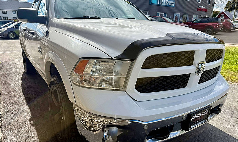 2017 Ram 1500 Outdoo...