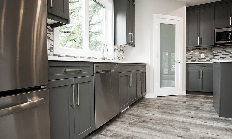 Luxury Townhome Avai...